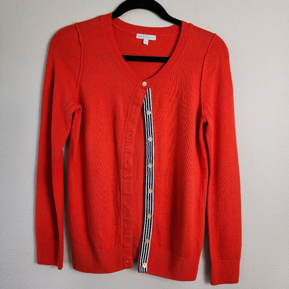 GAP Made with Cashmere Red Soft Cardigan Size Small